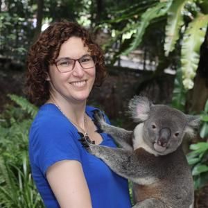 Meet your Posher, Denise